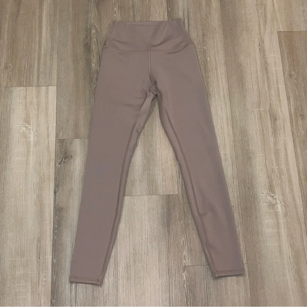 🆕ALO YOGA High-Waist Airlift Legging
